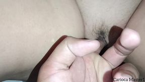 amiga da familia veio tirar ferias e me levou para o motel