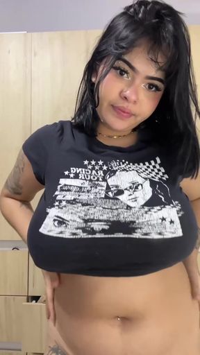 Busty teen showcases her big tits on OnlyFans