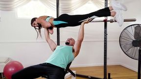 Hung gym coach lures a slender XXX hottie into getting horny with him