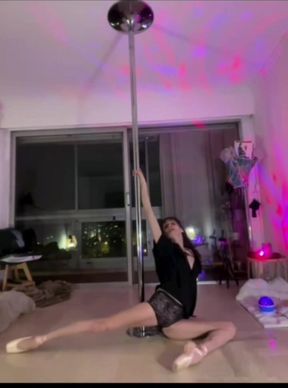 Nude Dancer