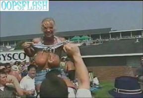 Public Flashing part 2