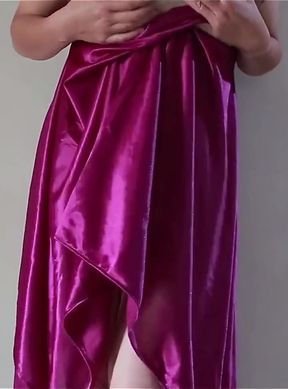 Very Clear Bali Girl, Her Hobby Is Colmek Again - Masturbate Using My Purple Silk Satin Dress