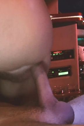 Babes Sex Mission Scene-4_trio of Horny Brunette and Blonde Having Sex Together in the Limousine