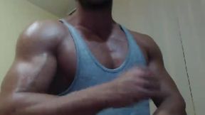 Chris Muscles Private Show