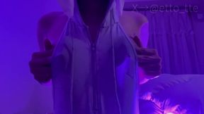 Intense Sensations: Exploring Pleasure with Oil and Eager Touch