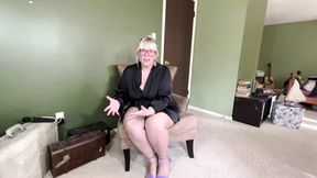 Ravishing plus-sized submissive pleases her dominant to avoid eviction, servicing his penis&#x1F32D; with oral&#x1F61C; sex