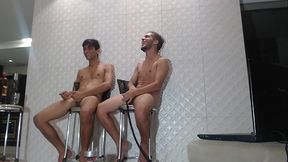 veltinsouza e Flakaelvlogs s pelados numa Brincadera