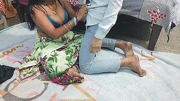 मेरी सेक्सी girlfriend की चुड़ाई करने में मजा आ गया