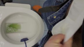 Piss Collection - 20 Min Juicy Lemonade!