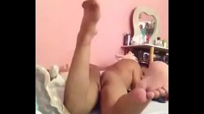 En tanga y en cuatro papi'_s