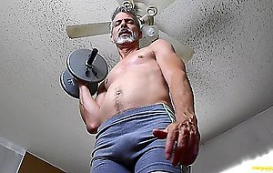 Dont interrupt giant daddy Richards workout