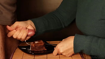 Cum on brownie