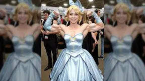 AI Muscle Girl Cosplay Hotties