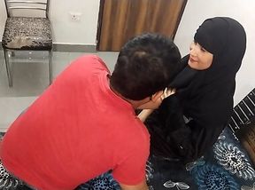 Shameless Muslim Hijabi Wife Sucking Her Lovers Desi Cock
