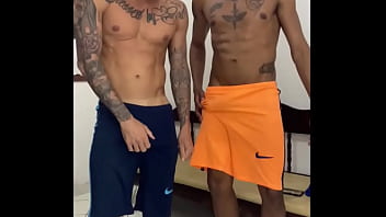 CRIA CARIOCA CHEIO DE TES&Atilde_O DEPOIS DO FUTEBOL