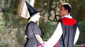 Cosplay Halloween Outdoor MMF Threesome with crazy Short Hair Mature Gina Snake