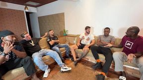 gang bang , perdeu no futebol e teve que dar pra todos