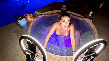 Quickie Hot Tub Fuck With Kendra Heart WCA Productions