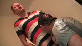 2294 fucked barebakc during hsi holiday in berlin by dominant boy