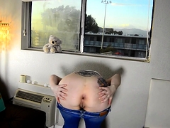 Vegas Motel Flashing BUSTED
