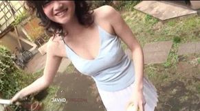 Japanese Teen's Amateur Solo Play: Suzuki Chao Masturbates in Princess Costume with Dildo