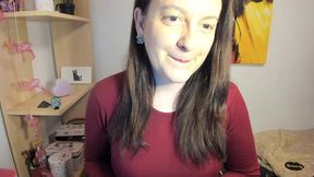 unfiltered & unhinged: nicoletta’s tracksuit striptease & furious desk rant