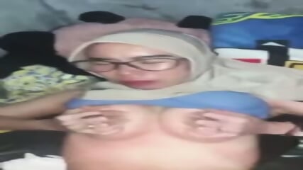 Jilbab lonte