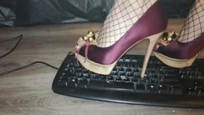 Crush Keyboard With Sexy High Heels