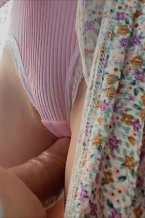 Omg! Hot Rubbing Petite Pussy Under Skirt on the Bus.