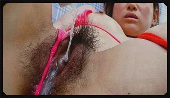 Asian Yukina Momose finger bang and vibrated in her mound