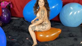 Cinthya Naked Sit to Pop Balloons S2P HD WMV (1920x1080)