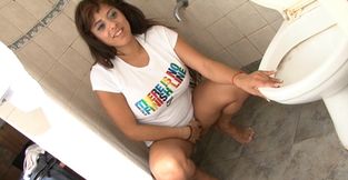 Horny wife Beatriz masturbates and gets fucked in the bedroom