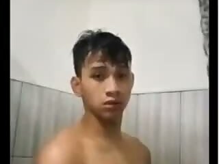 Poging Twunk Amateur Video