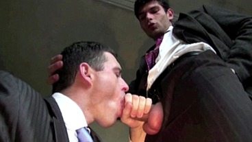 645 ISSAC fucked by MATT SURFER during the work