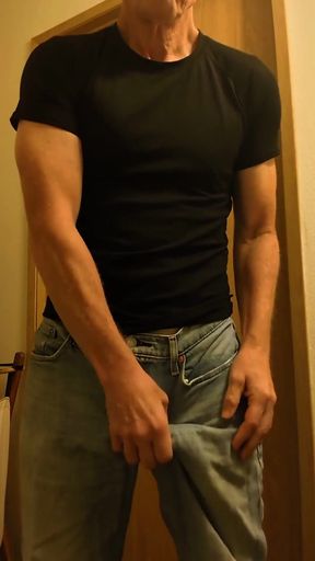 Commando Daddy and His Perfect Dick