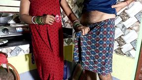 Tuition Padne Aye Ladke Ne Aunty K Sath Kitchen Me Sex
