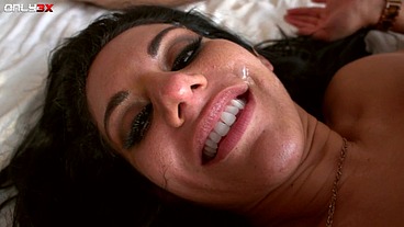 QuickFap 11m of Bella Reese by Only3X Network
