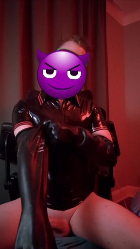 Rubberized Sin Does Latex Rubber Handjob XXL