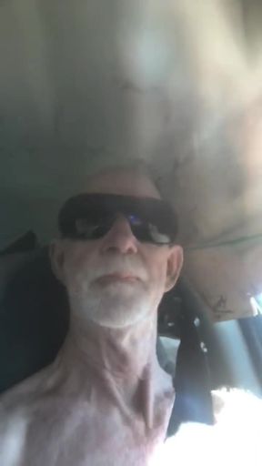 Driving naked with my vibrating but plug i