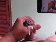 corrida en camara lenta mientras veo hentai
