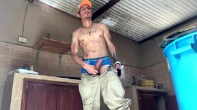 toi aussi, attrape le gros manche de baram