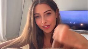 Nalgas rebotando en la polla de amigo gay