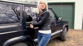 Made To Piss Her Jeans (iPhone) - Niki Lee Young