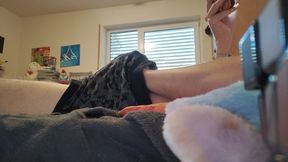 Cumshot on belly
