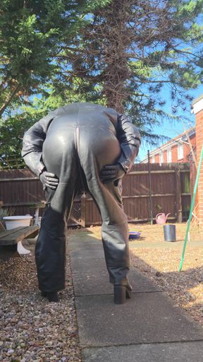Leather Gimp