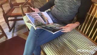 Jazmin couldn't hold it she pisses in her pants! Desperate PEE!