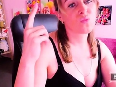 Pretty natural big tits and face blonde milf