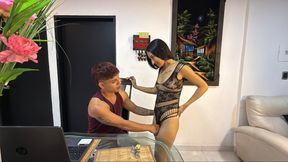 My sexy stepsister asks me for help with her underwear and I take the opportunity to masturbate her and make her squirt.