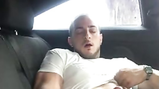 Str8 guy masturbation on the car 7