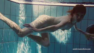 Russian petite skinny beauty Lera underwater